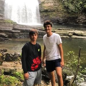 Meet your Posher, Jarred